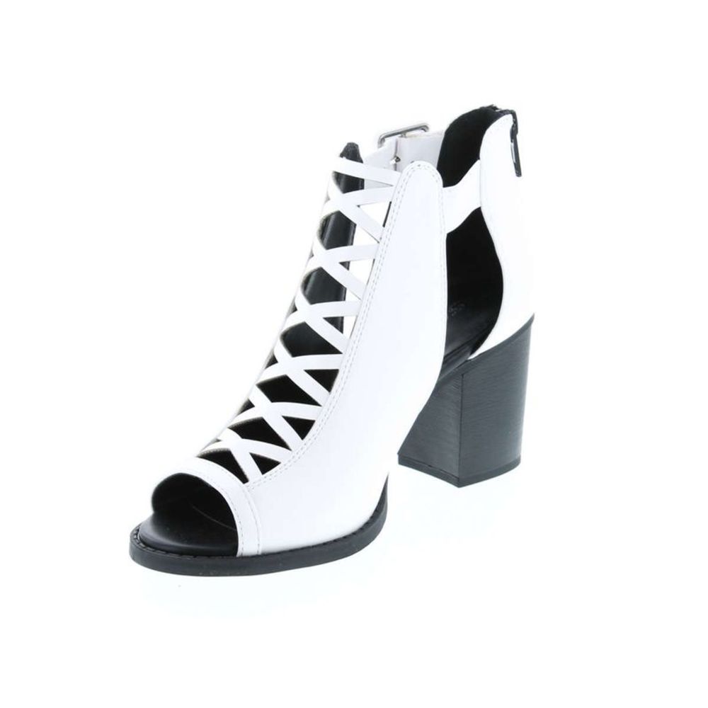 SODA Aran White (Pu) Womens sandals 7 NEW